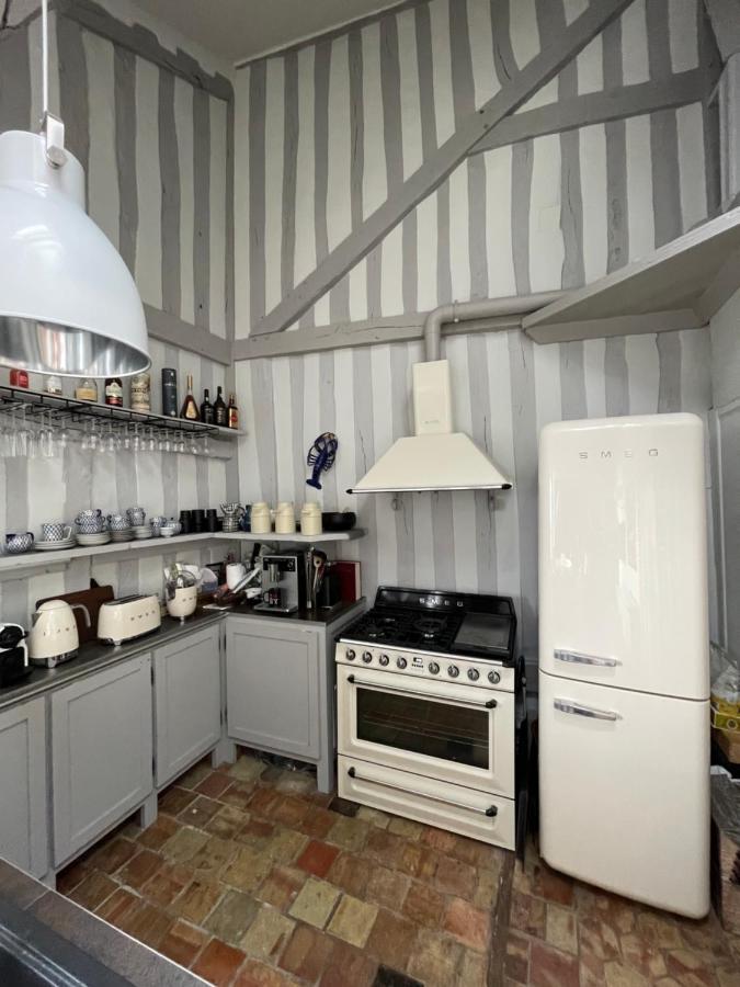 Le Loft Du Homard Bleu - Entre Ciel Et Mer - Free Parking 500M Онфлёр Экстерьер фото